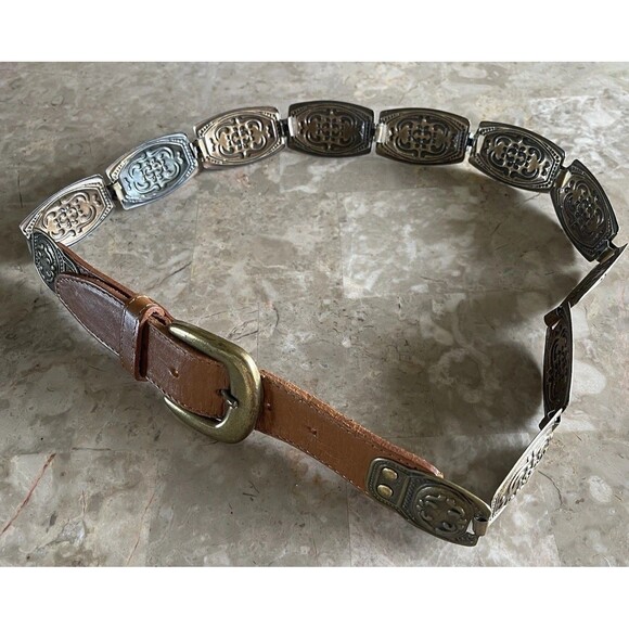 Vintage Women’s Western Small Concho Link Belt~Gold Metal~Southwestern Cowgirl main image 8